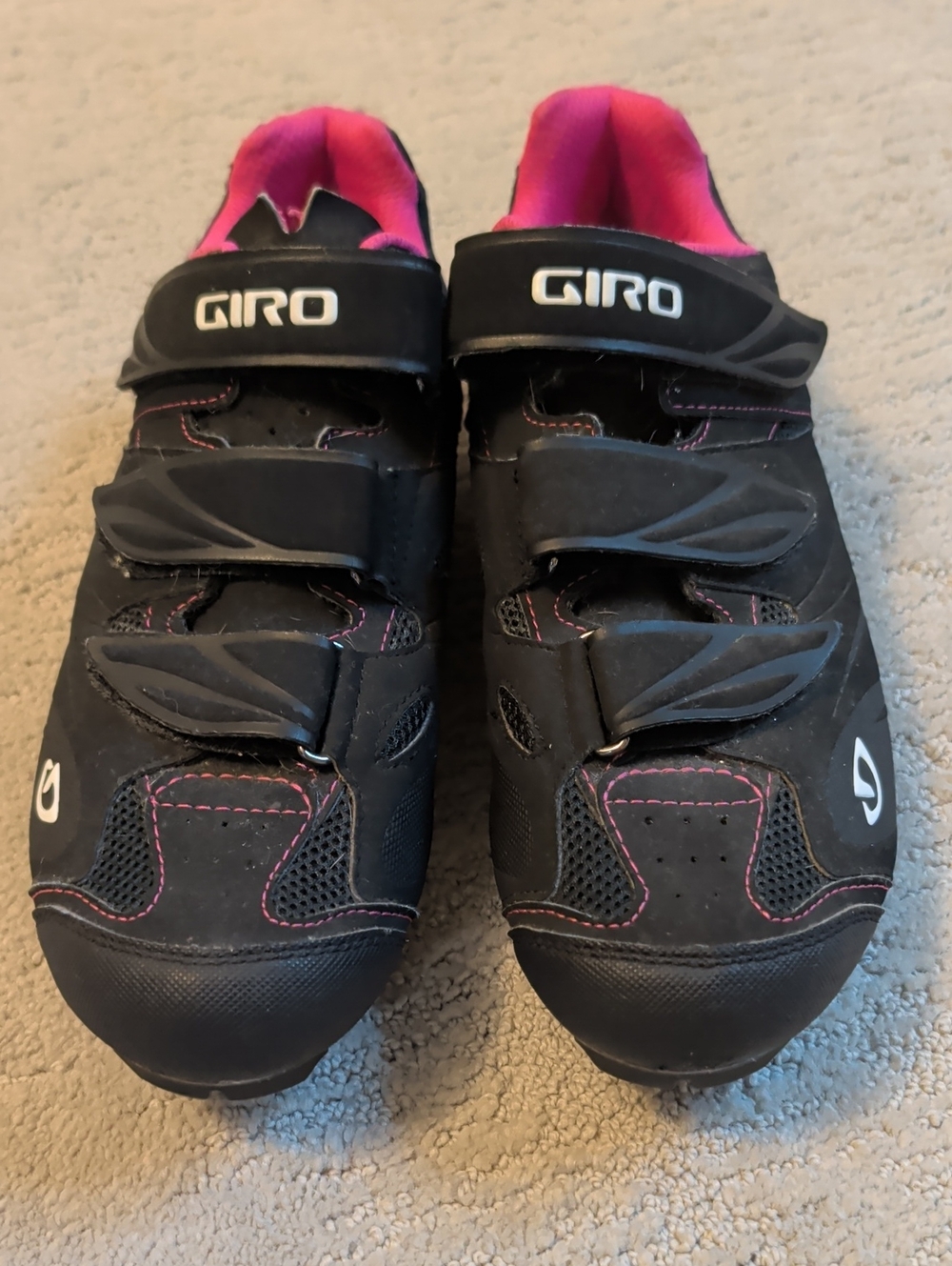 Giro Women’s Black & Pink Cycling Shoes – 3-Strap